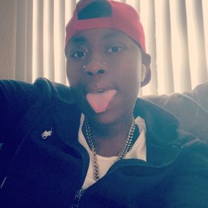 Meet your Posher, Imani